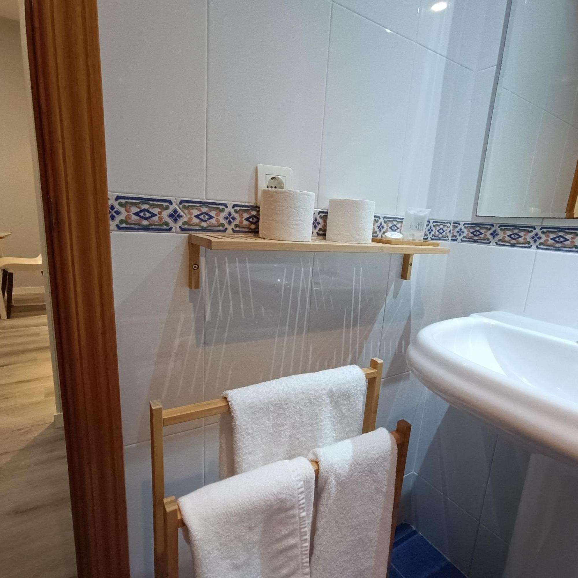 Apartamentos Go Covaresa Parking Gratuito Bajo Disponibilidad Valladolid Exterior foto